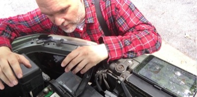 Life skill - How to replace a blown Headlight Bulb
